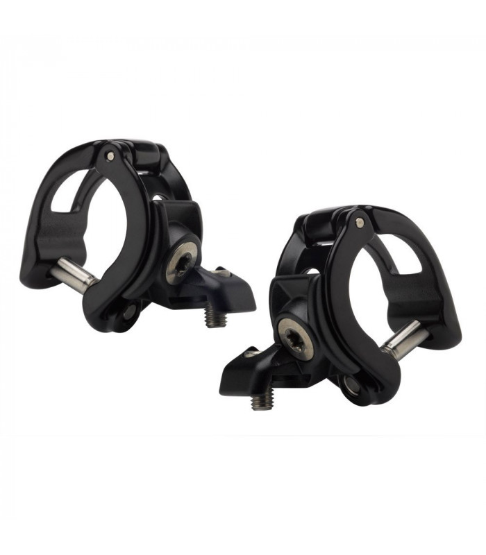 MMX CLAMP BLK RIGHT STAINLESS BOLT