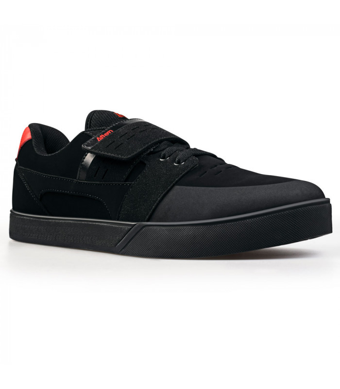 AFTON VECTAL CLIP SHOES (BLACK)