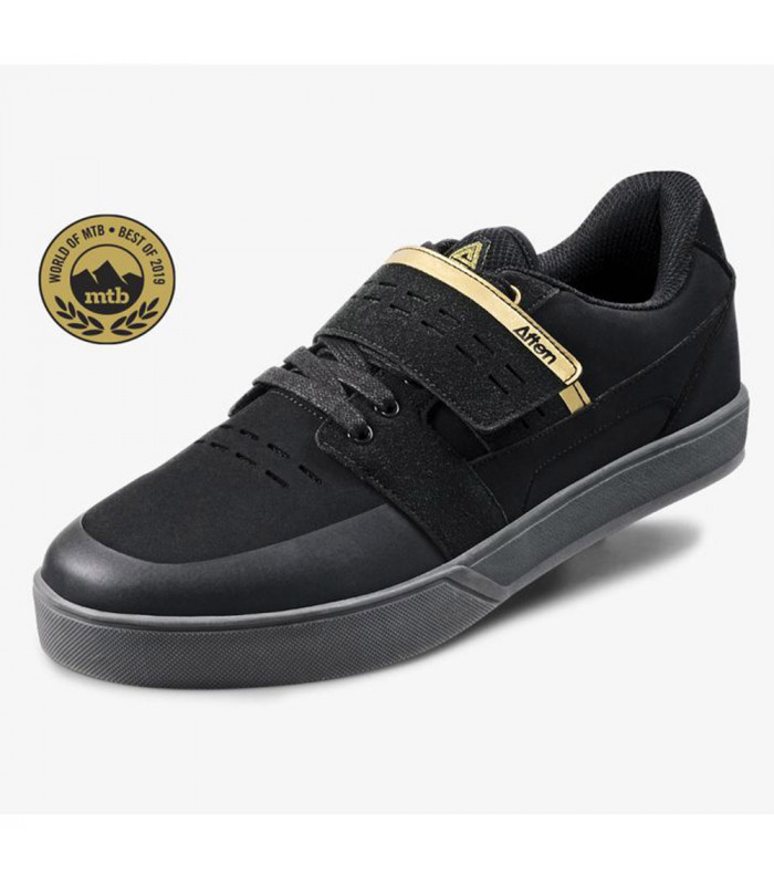 AFTON VECTAL CLIP SHOES (BLACK/GOLD)