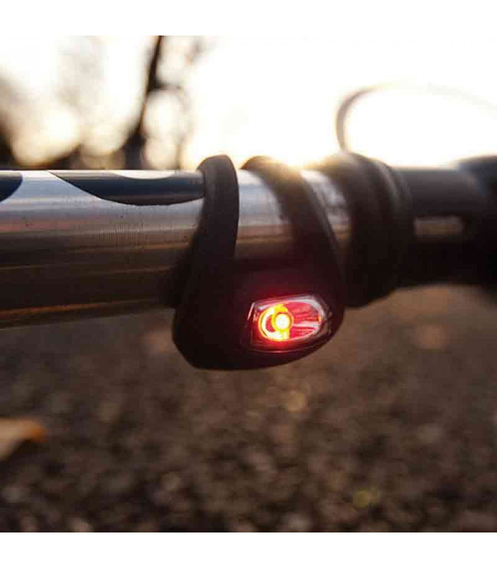 LUZ TRASERA KNOG FROG STROBE (AZUL CELESTE)