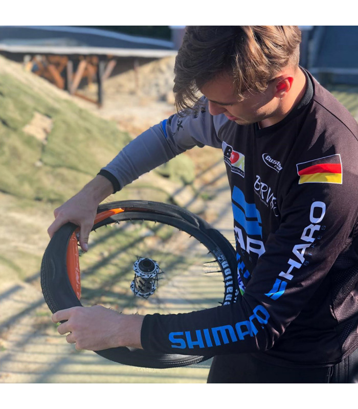 TUBOLITO TUBO-BMX BIKE TUBE (1-1/8-1-3/8 SV)