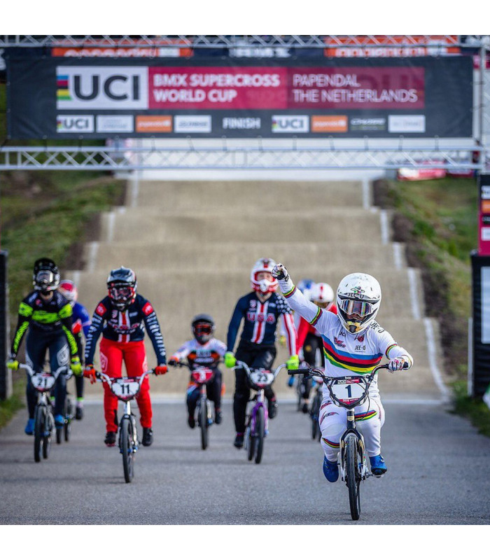 RENTHAL BMX MOTO 20 HANDLEBAR (711 X 190 MM)