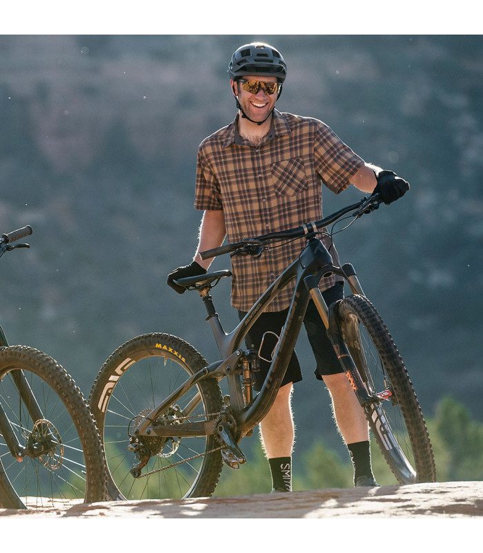 CAMISA CLUB RIDE DETOUR (KHAKI/CAYENNE) | TopFun.com