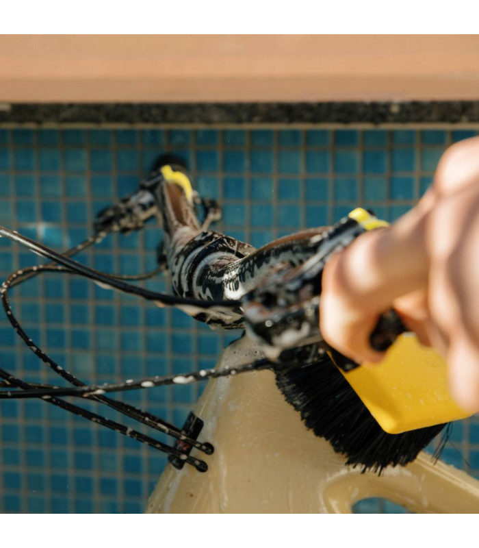 PEDRO'S GREEN FIZZ FOAMING BIKE WASH (470 ML)