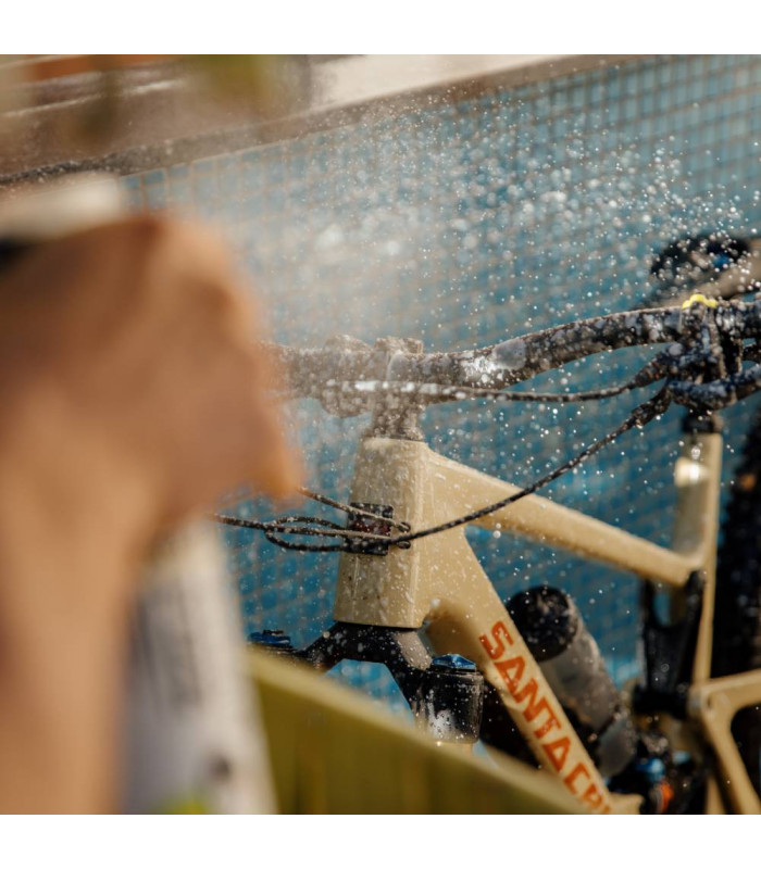 PEDRO'S GREEN FIZZ FOAMING BIKE WASH (470 ML)