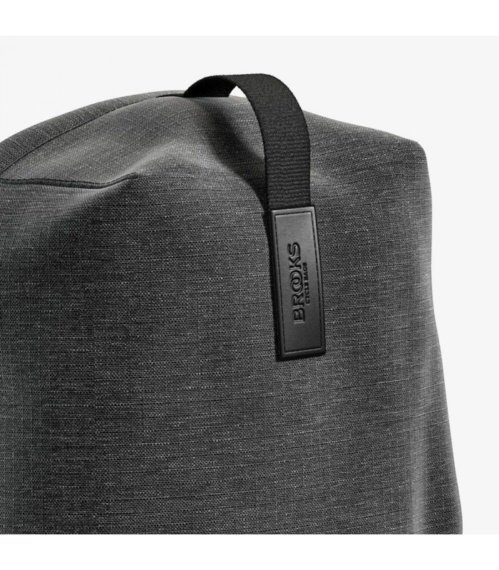 BROOKS DALSTON TEX NYLON 12L BACKPACK (BLACK)