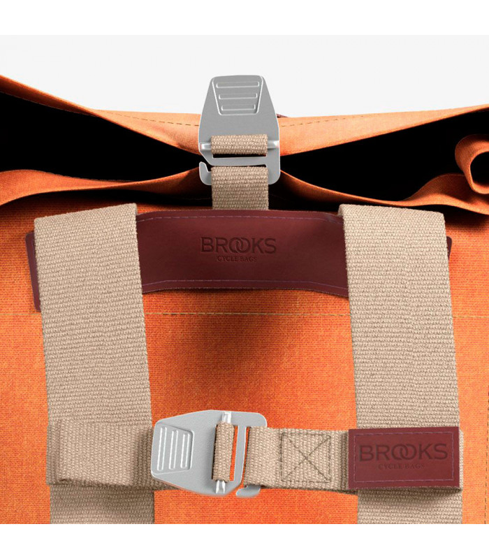 BROOKS PICKWICK COTTON CANVAS 12L BACKPACK (GOOSE BEAK/MAROON)