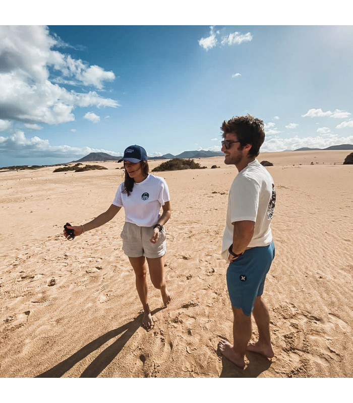 CAMISETA FINNA ASTRONAUTA (BLANCA) | TopFun.com