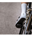 QUOC MONO ROAD SOCKS (OFF WHITE) | TopFun.com