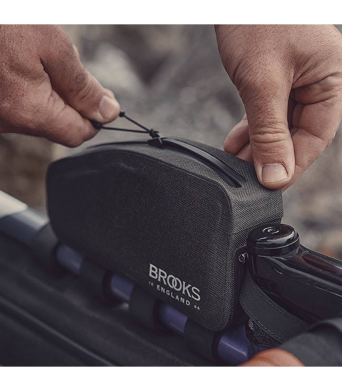 BOLSA TUBO SUPERIOR BROOKS SCAPE (NEGRO)