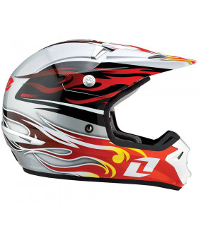 CASCO ONE INDUSTRIES KOMBAT FLAMES (PLATA/ROJO)