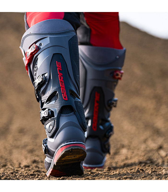 GAERNE SG-22 BOOTS (ANTHRACITE/BLACK/RED)