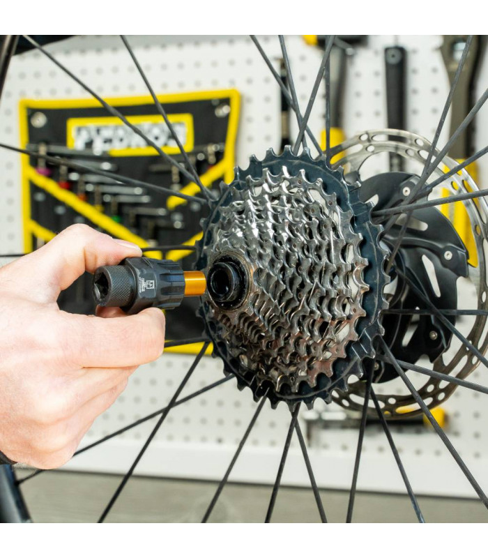 PEDRO'S PRO CASSETTE LOCKRING SOCKET WITH PIN