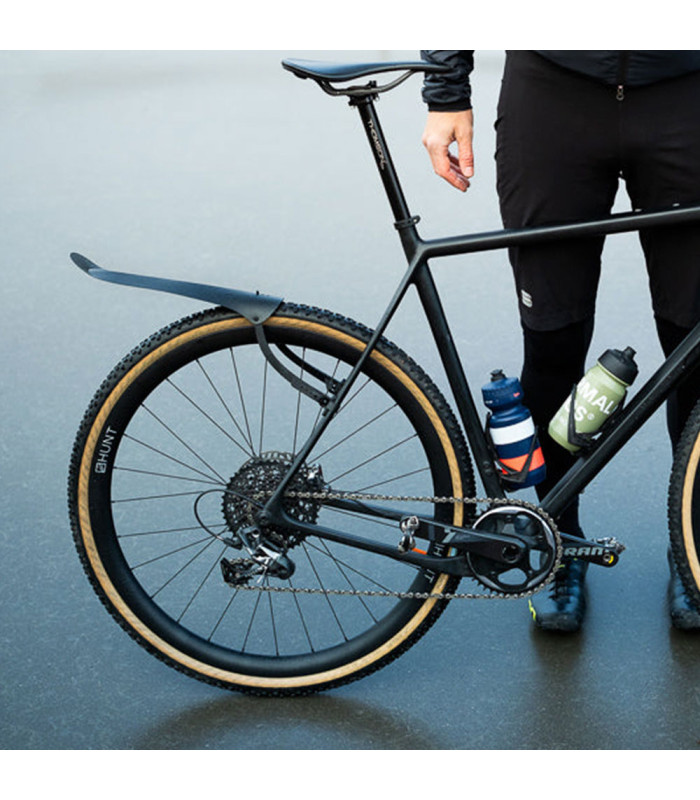 GUARDABARROS TRASERO ASS SAVERS WIN WING 2 GRAVEL (STEALTH)