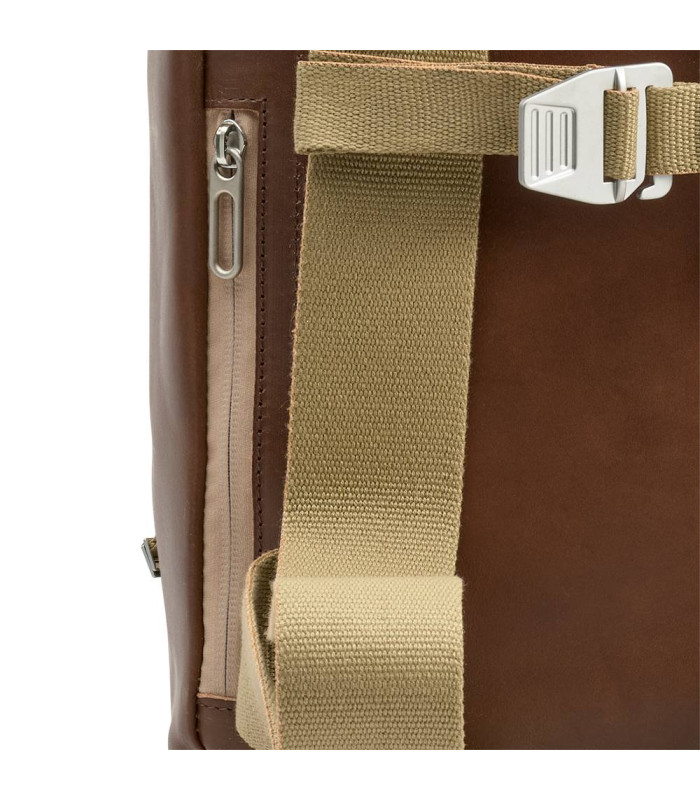 BROOKS PICKWICK LEATHER BACKPACK 12L (DARK TAN BROWN)