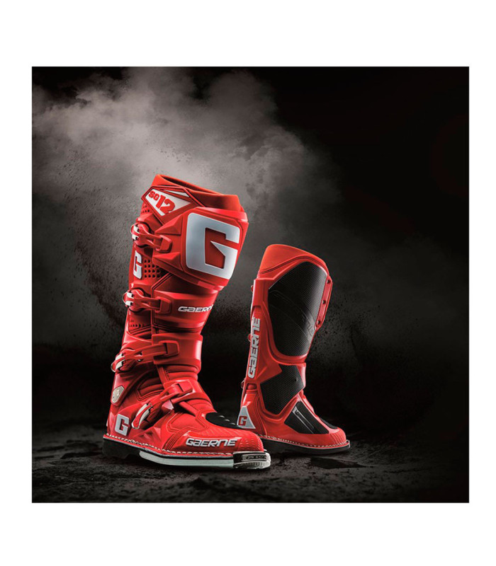 GAERNE SG-12 BOOTS (BLACK/RED)