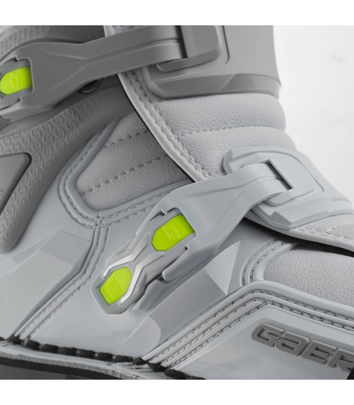 GAERNE SG-22 BOOTS (ANTHRACITE/WHITE/GREY)