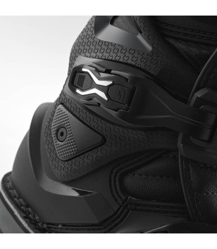 BOTAS GAERNE SG-22 (NEGRO)