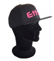 GORRA ETHEN (NEGRO-FUCSIA)