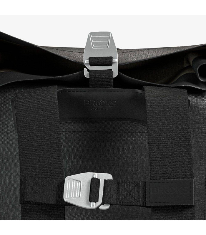 BROOKS PICKWICK COTTON CANVAS 26L BACKPACK (BLACK)