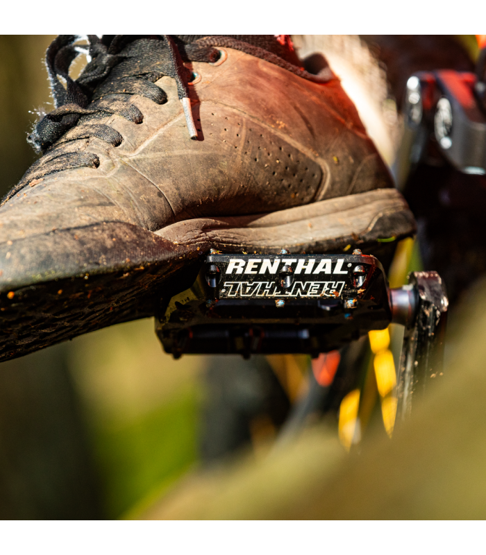 RENTHAL REVO-F PEDALS (BLACK)