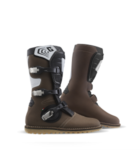 BOTAS TRIAL GAERNE BALANCE PRO TECH (MARRONES)