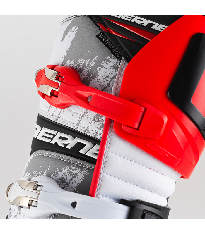 GAERNE BALANCE CLASSIC TRIAL BOOTS (RED/BLACK)