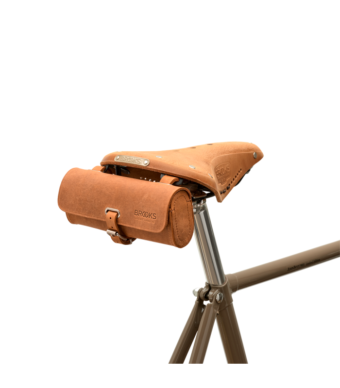 BROOKS CHALLENGE 0,5 L SADDLE BAG (DARK TAN)