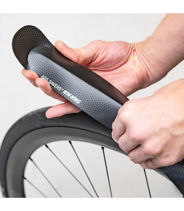 ASS SAVERS WIN WING ROAD 2 REAR FENDER (SPEKTRUM)