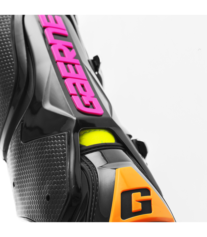 BOTAS GAERNE SG-12 LIMITED EDITION (NEGRO/NARANJA/ROSA)