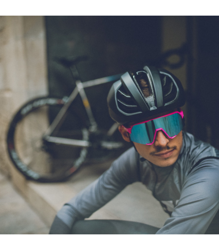 HJC ATARA HELMET (MATTE GLOSS BLACK)