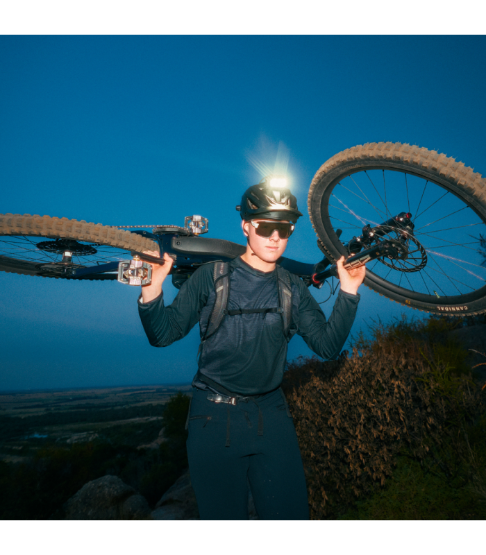 LUZ DELANTERA KNOG BLINDER X 1800