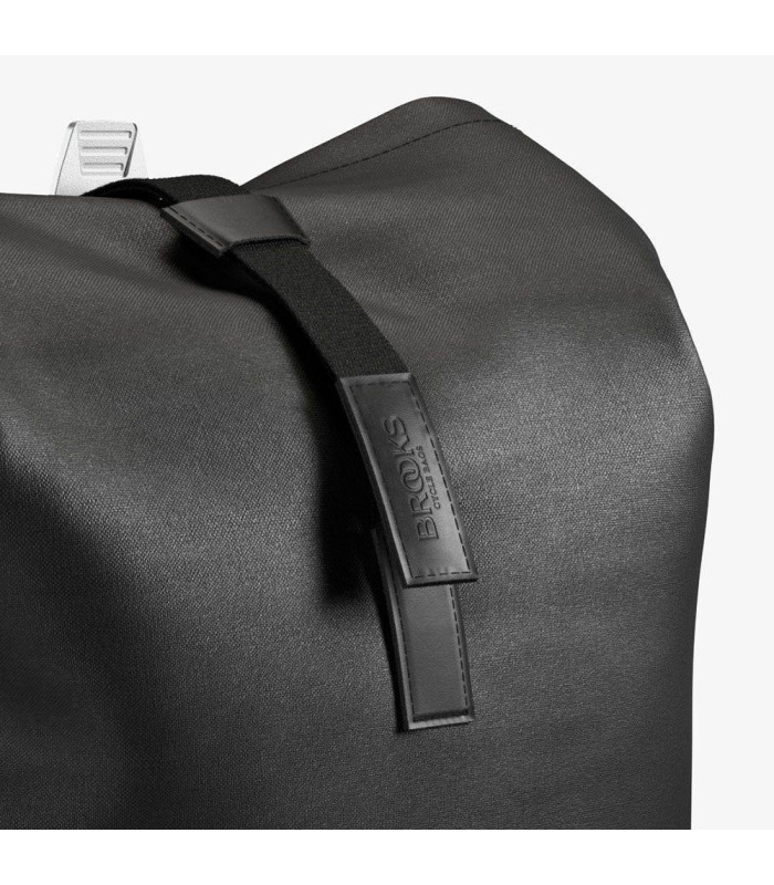 MOCHILA BROOKS PICKWICK ALGODÓN 12L (NEGRA)