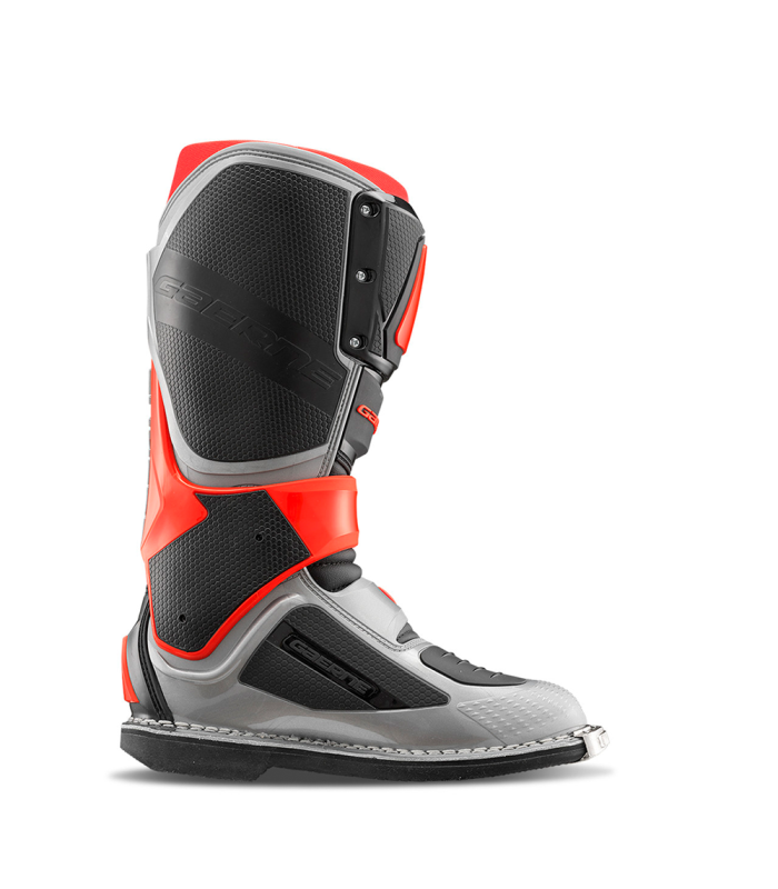 GAERNE SG-12 BOOTS (FORGE)