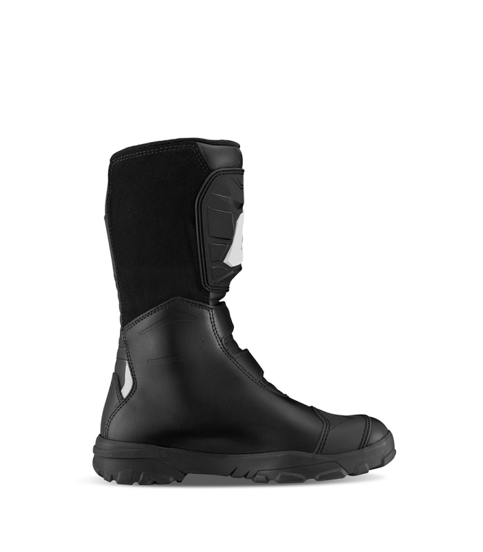 GAERNE G-ADVENTURE AQUATECH BOOTS (BLACK)