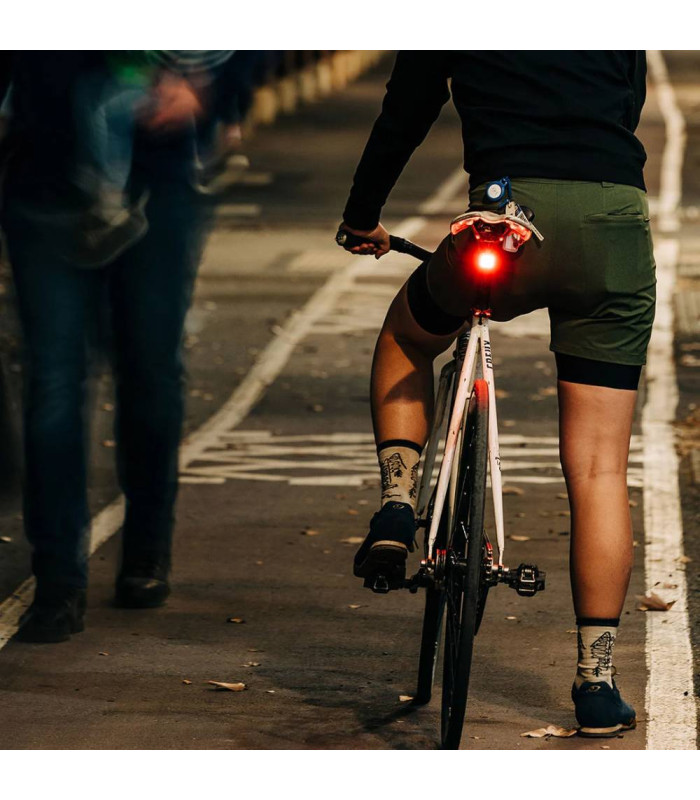 KNOG BLINDER MINI SKULL REAR BIKE LIGHT