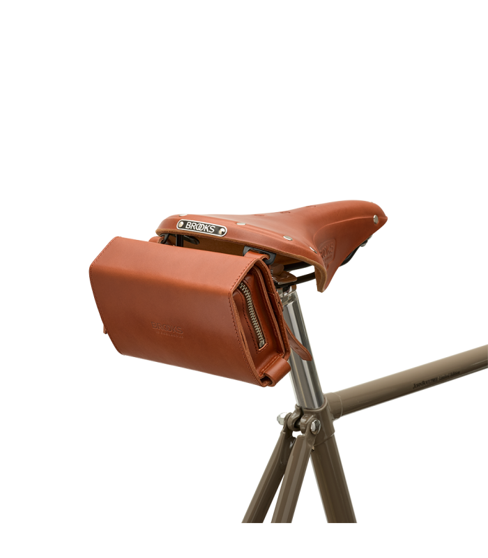 BROOKS D-SHAPED SADDLE BAG (HONEY)