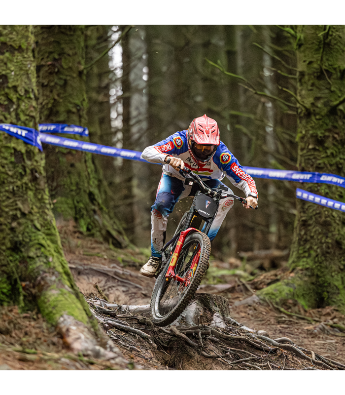 MANILLAR RENTHAL FATBAR 35 DORADO (820x70 MM)