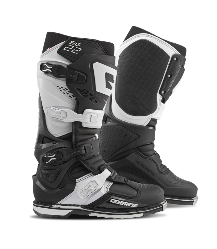 GAERNE SG-22 BOOTS (BLACK/WHITE)