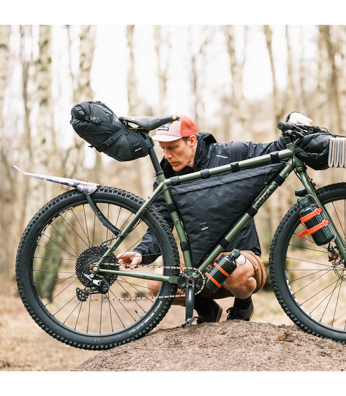 GUARDABARROS ASSAVERS TRASERO ASS SAVERS WIN WING MTB (STEALTH)